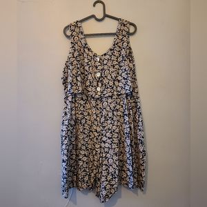 90s Vintage Floral Romper - Size Large